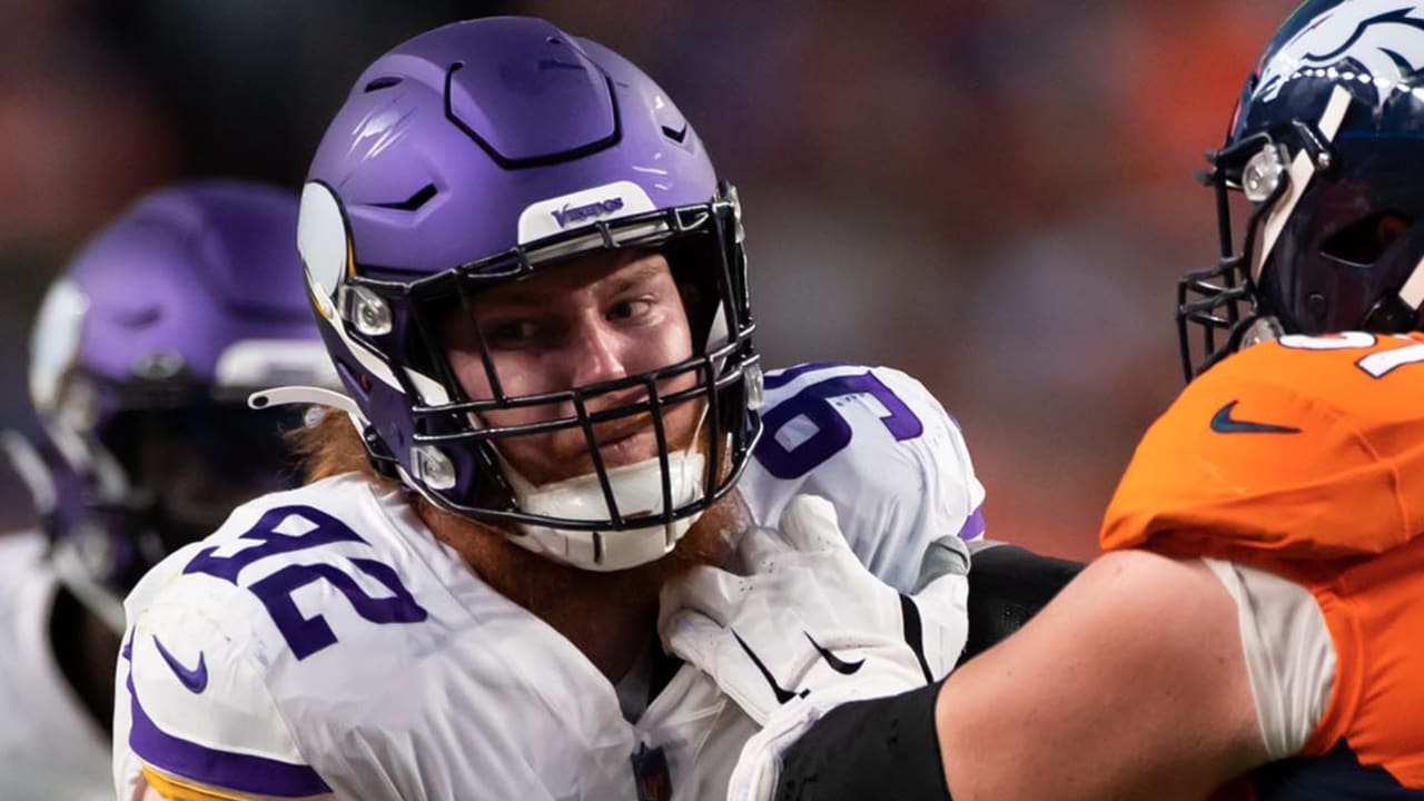 Minnesota Vikings defensive tackle James Lynch (92) in action during the  first half of an NFL football game against the New York Jets, Sunday, Dec.  4, 2022 in Minneapolis. (AP Photo/Stacy Bengs