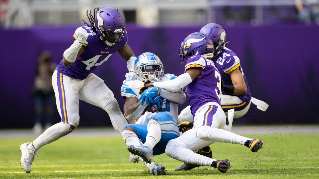 Vikings' Christian Darrisaw to reach goal he had as a kid of