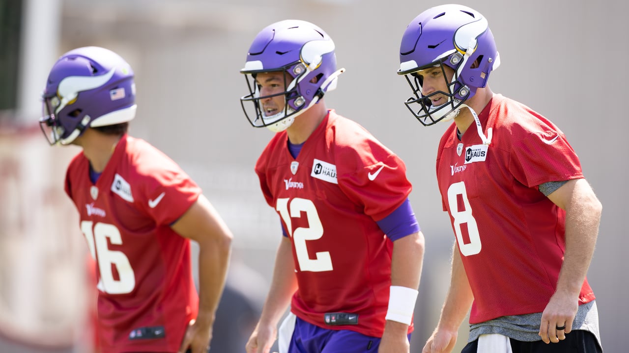 List of Minnesota Vikings starting quarterbacks