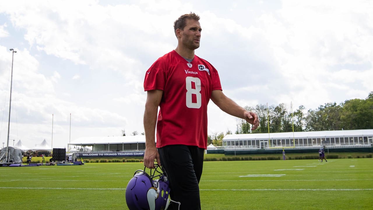 Kirk Cousins leading Vikings his way, from Jersey Day at practice