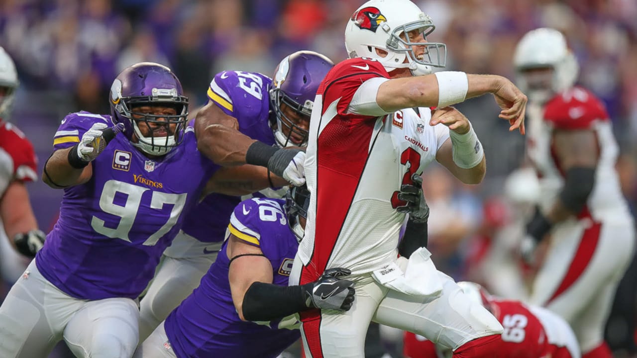 Vikings-Cardinals Notebook: Defense Hits Palmer 15 Times