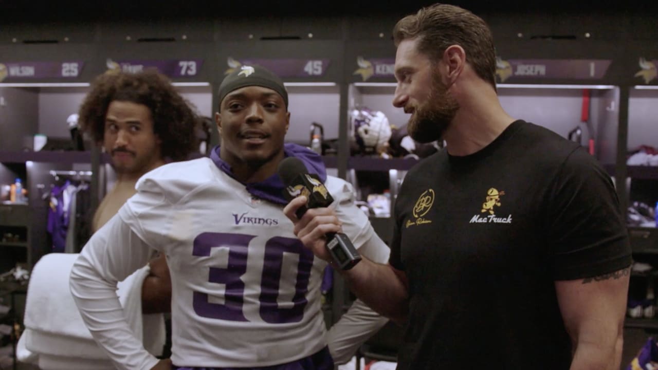 Vikings 96 Questions With Brian Robison