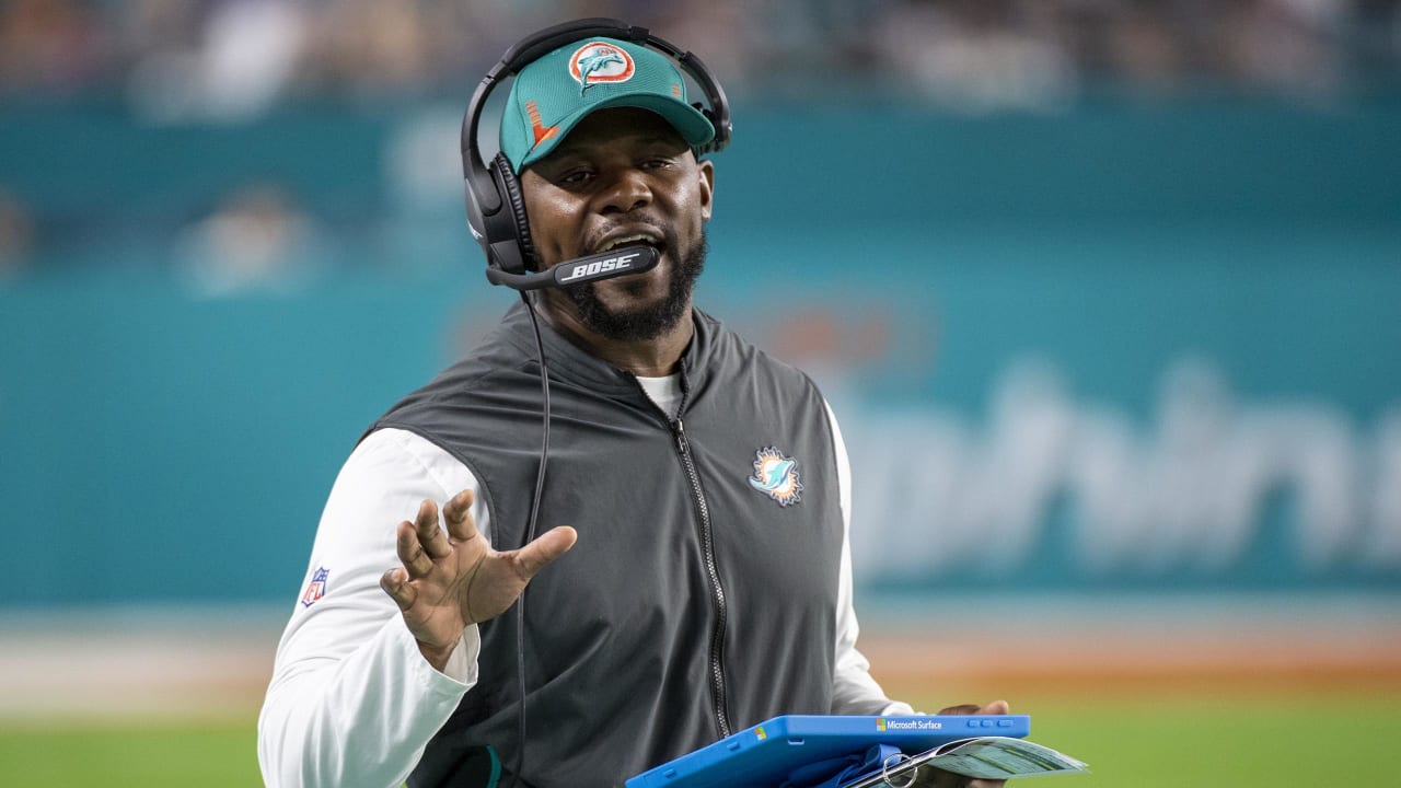 Dolphins officially introduce Patriots' Brian Flores as next head