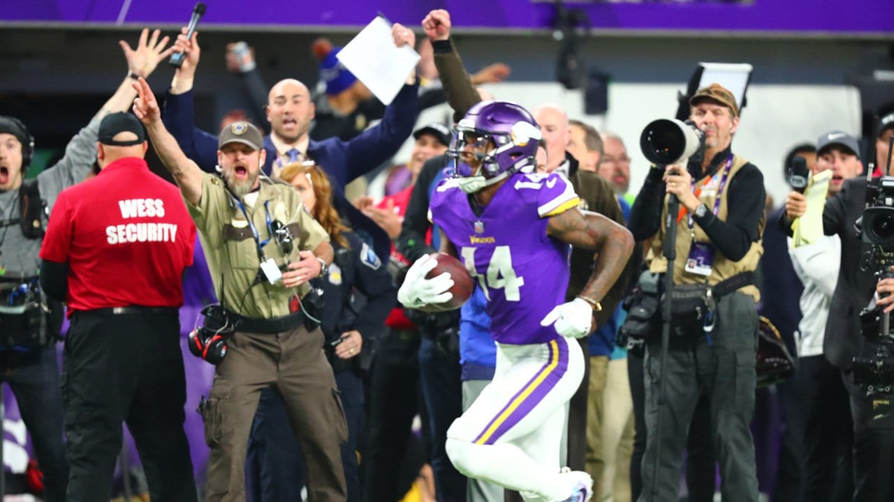 Minnesota Vikings Stefon Diggs Miracle In Minneapolis. NFC Divisional Play  Off Game Winning Catch. 8x10 Photo, Picture. endzone (mf)