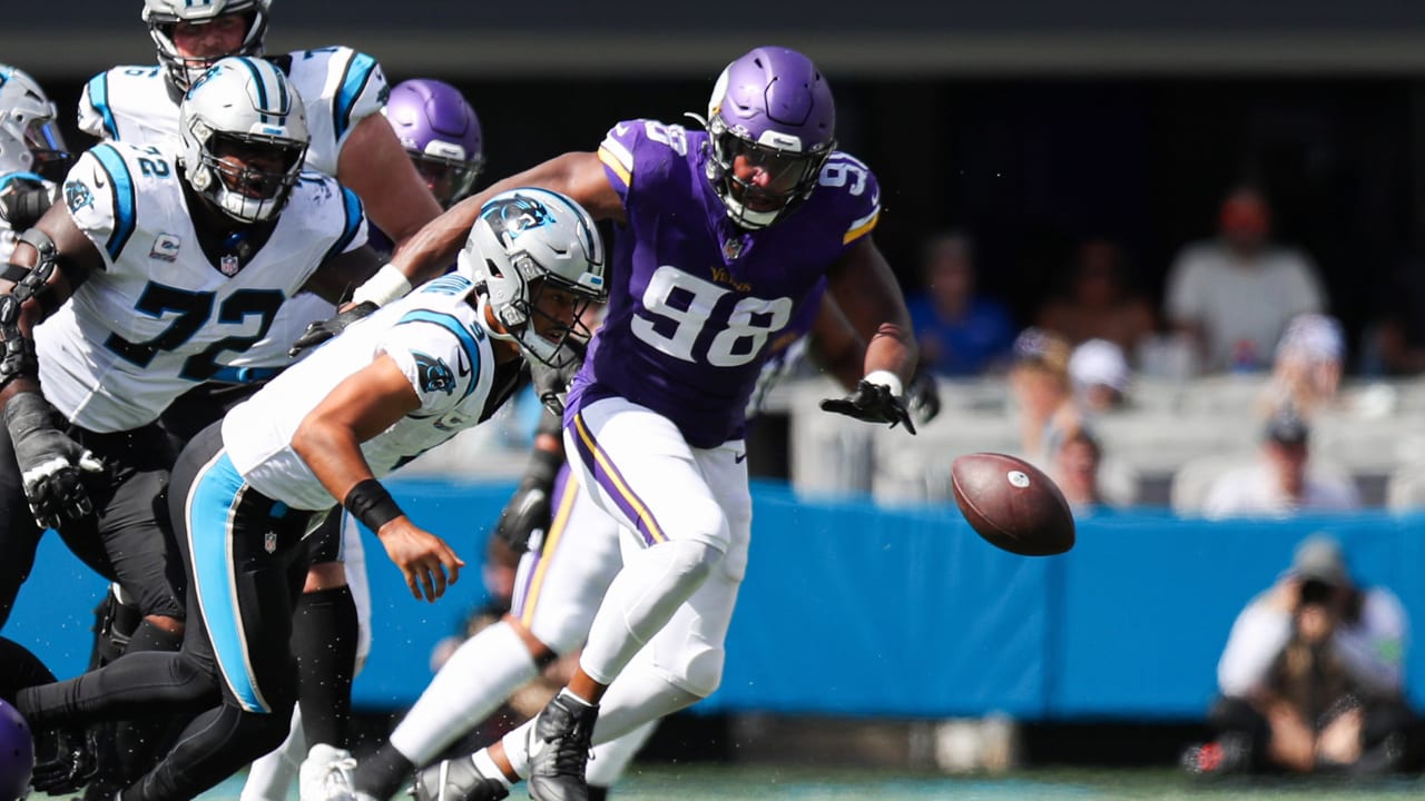 WATCH Justin Jefferson gets Vikings on the board early vs. Panthers