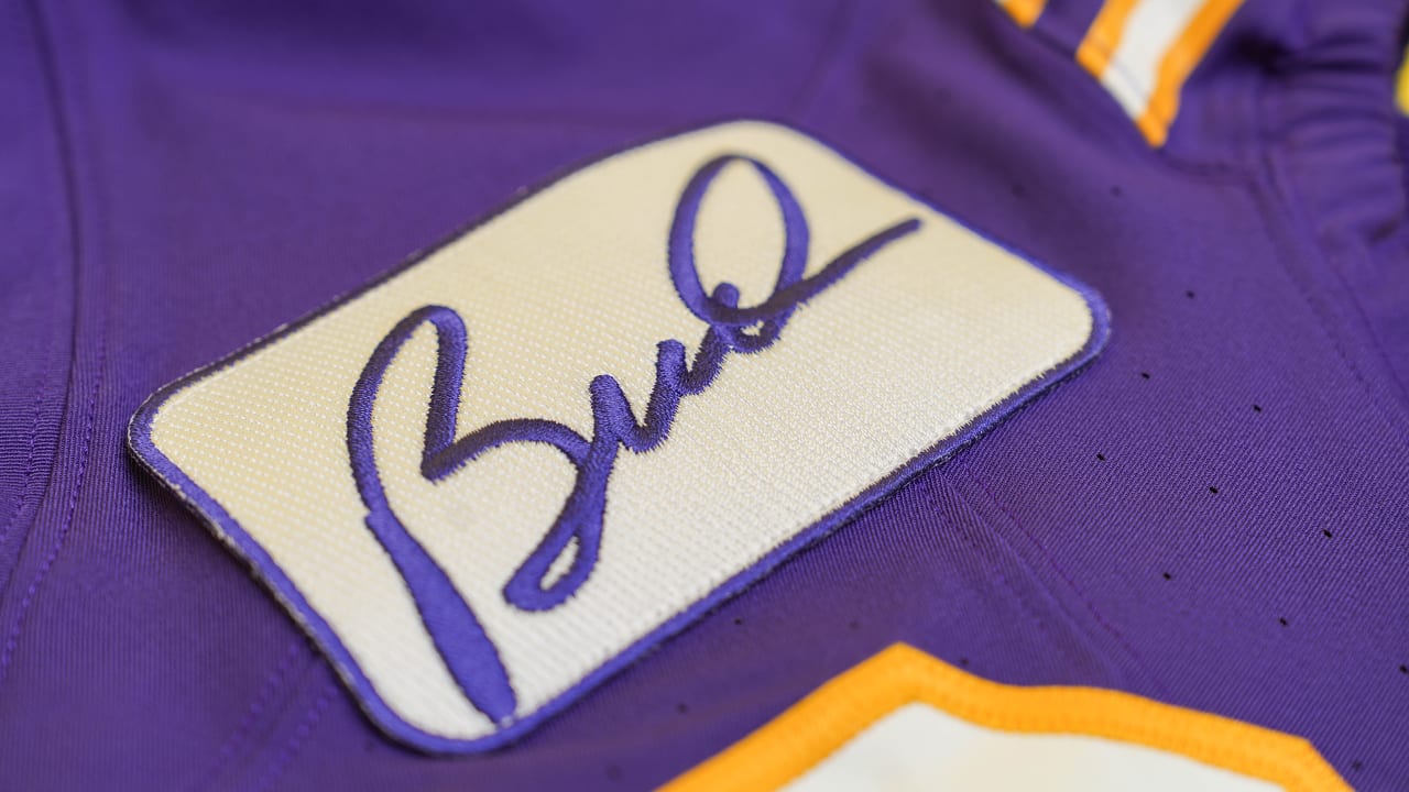 Bud Grant Jersey Patch Unveiled for 2023 Home Opener 