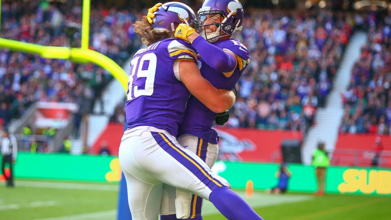 Minnesota Vikings 33-16 Cleveland Browns: Twickenham record crowd