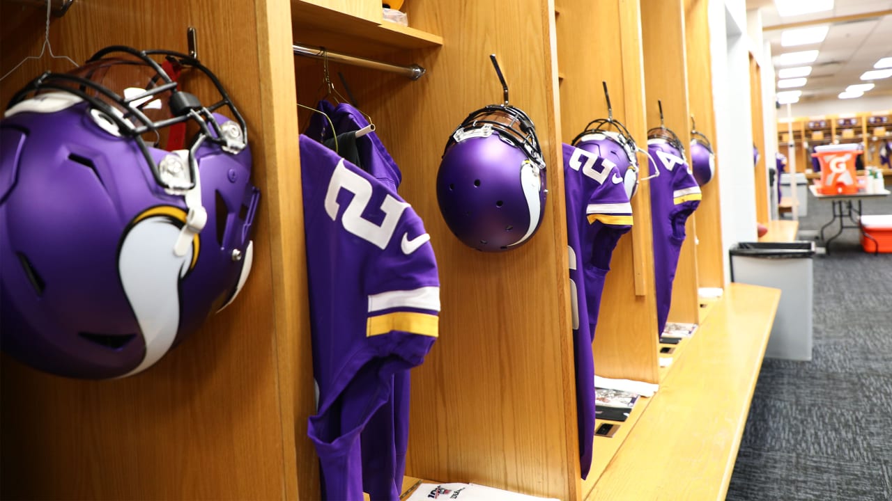 Vikings-Bears: Inside The Locker Room Before Sunday's Game