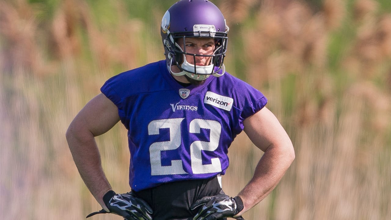 Lunchbreak: PFF Highlights Harrison Smith's Versatility