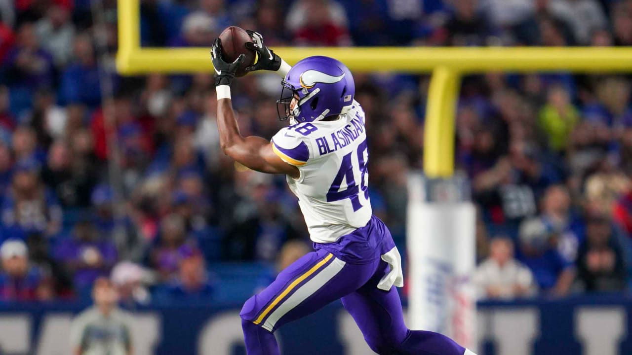 Young TEs, RBs and DEs Make Plays & Jockey for Vikings Roster Spots