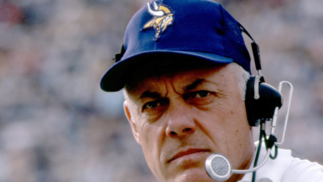 Lunchbreak: Former Hoopster Bud Grant Enjoys NCAA Title Game