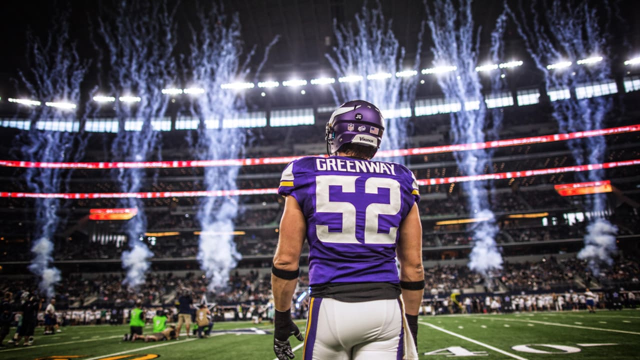 Breaking News: Minnesota Vikings To Franchise Chad Greenway