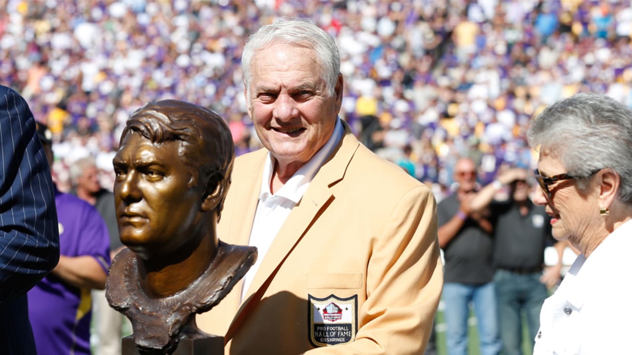 Tarkenton returns to Canton on behalf of best friend Mick Tingelhoff