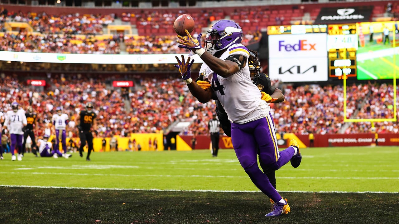 Game Photos: Vikings at Commanders