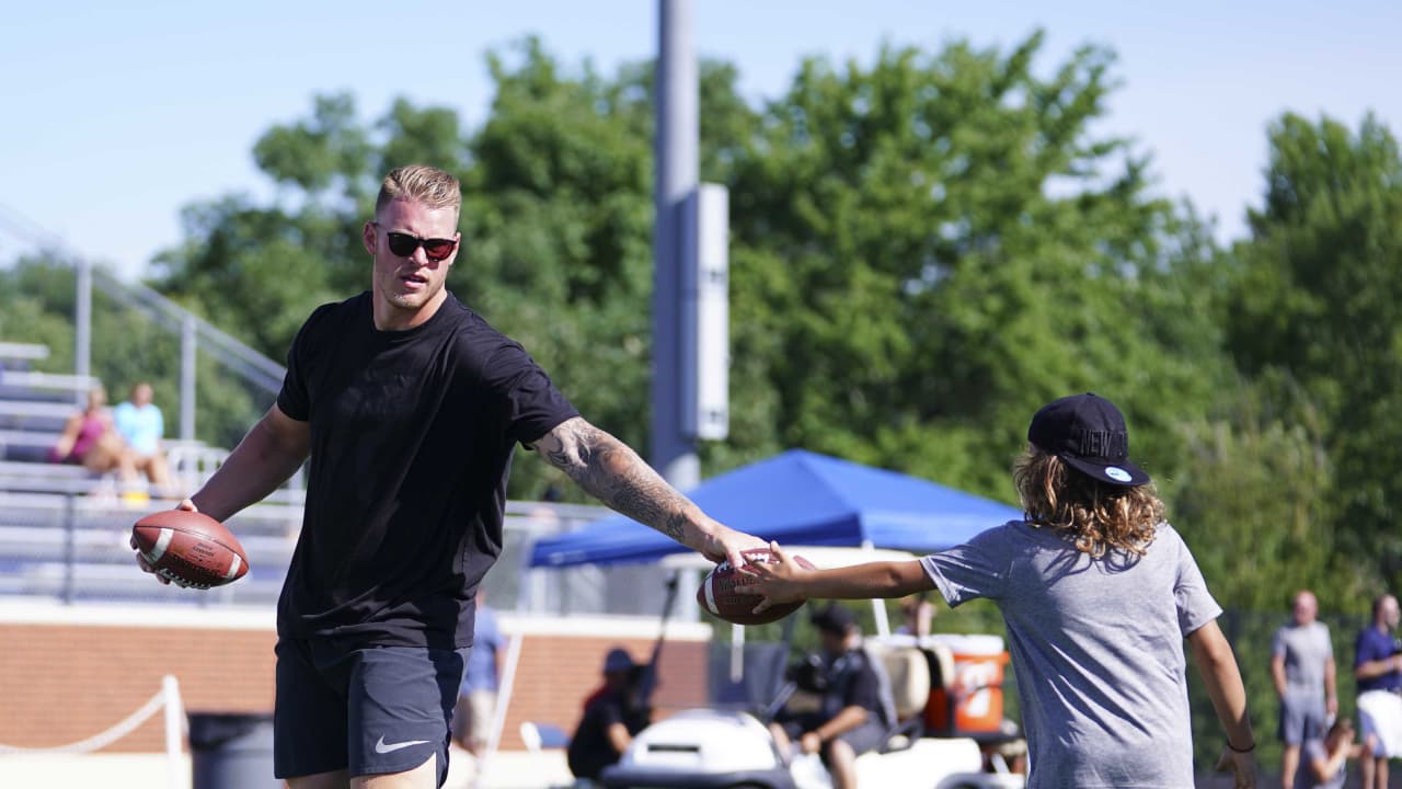 Former Vikings TE Kyle Rudolph hosts annual kids camp in Plymouth