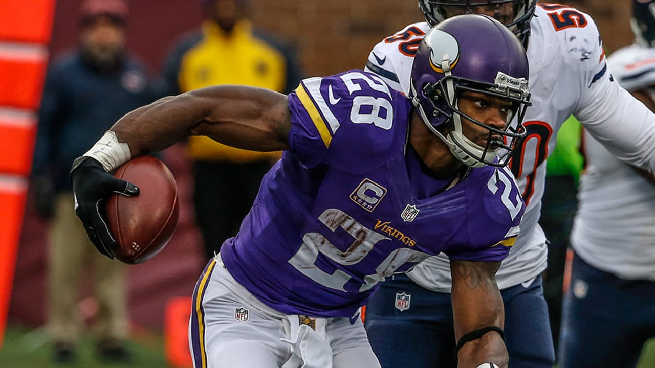 NFL's Leading Rusher Adrian Peterson Probable vs. Giants