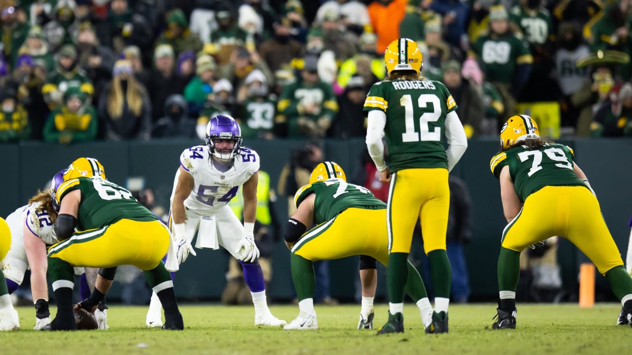 Prior to the Snap: Playoff spot on the line when Packers clash with Lions  in Lambeau