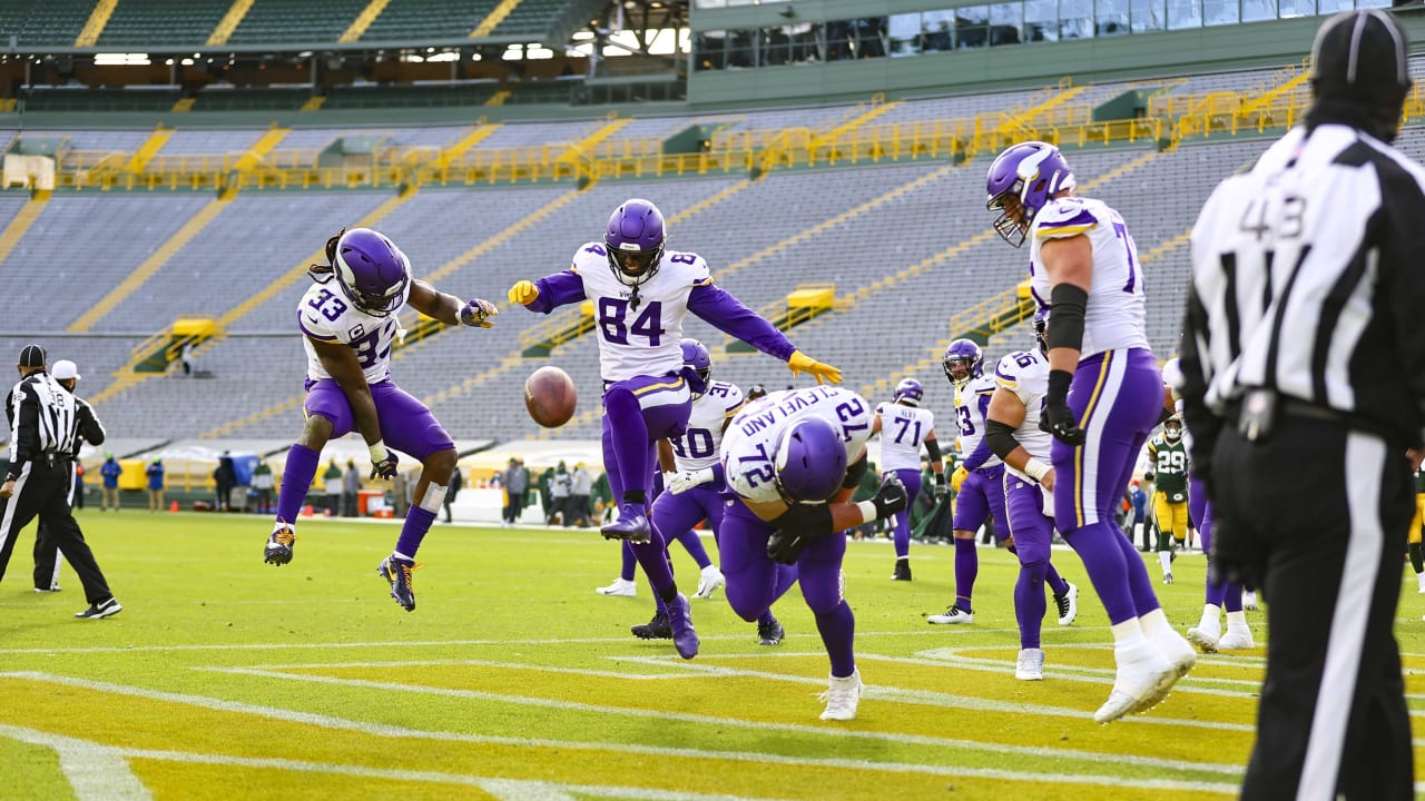 Game Photos: Vikings-Packers