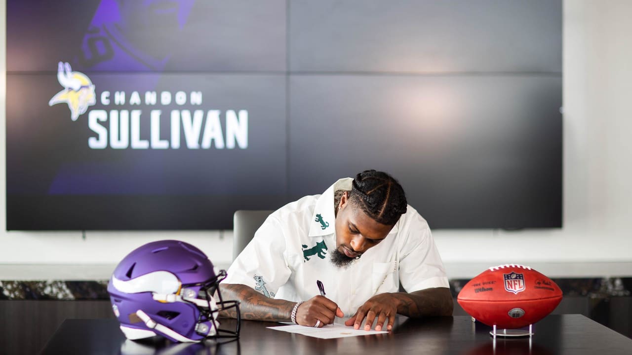 The Vikings Competitive Rebuild Isn't Possible Without Za'Darius