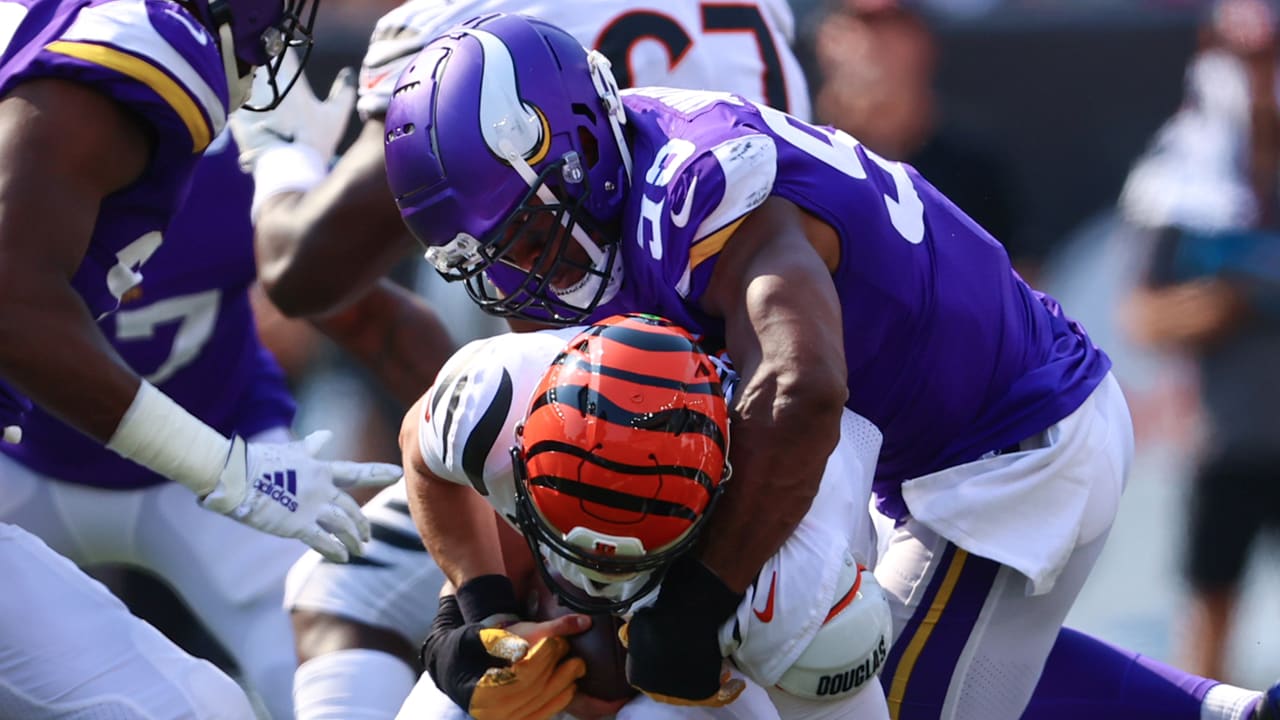 OT field goal propels Bengals over Vikings 27 to 24