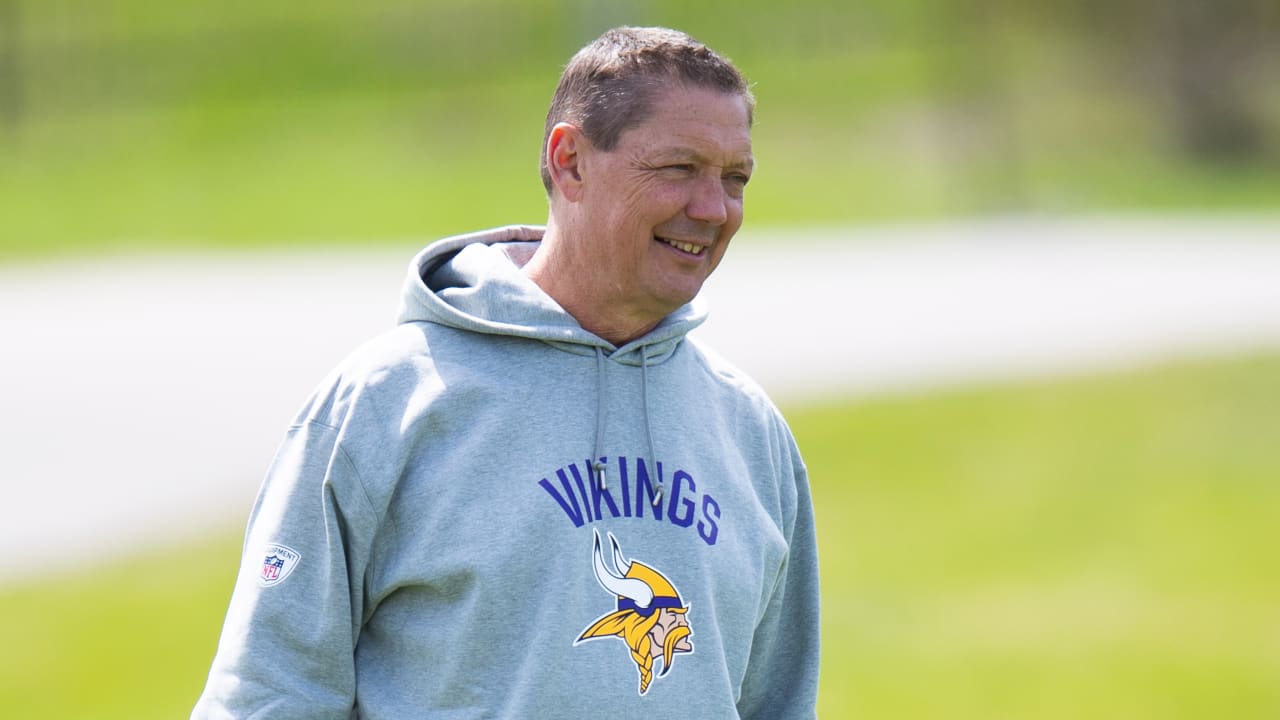 Breaking News: Chargers Hire Vikings' Ryan Ficken as Special Teams