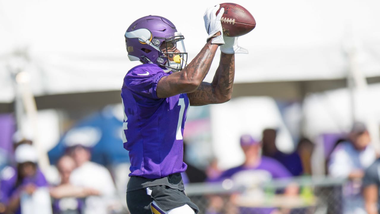 Vikings' Diggs hoping to match success of younger brother - West Central  Tribune