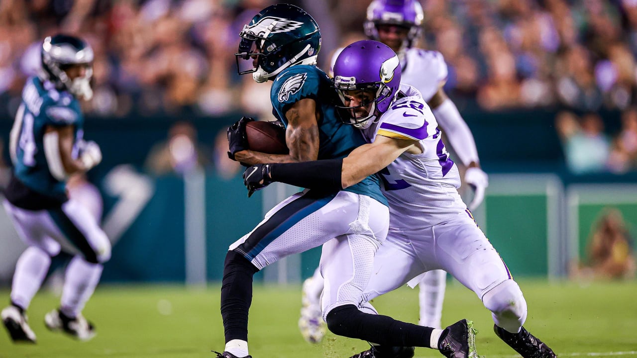 Harrison Smith Evaluated for Concussion from Eagles Game