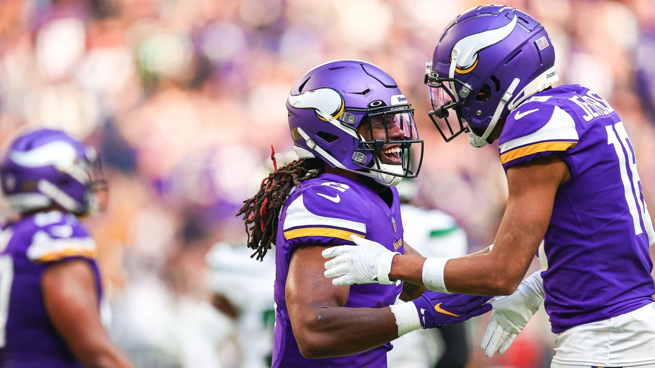 Four prevailing storylines from the Vikings' bye week - Sports Illustrated  Minnesota Sports, News, Analysis, and More