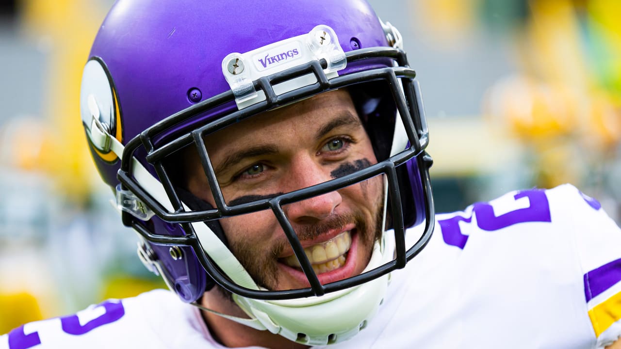 Harrison Smith has perfect celebration after re-signing with Vikings