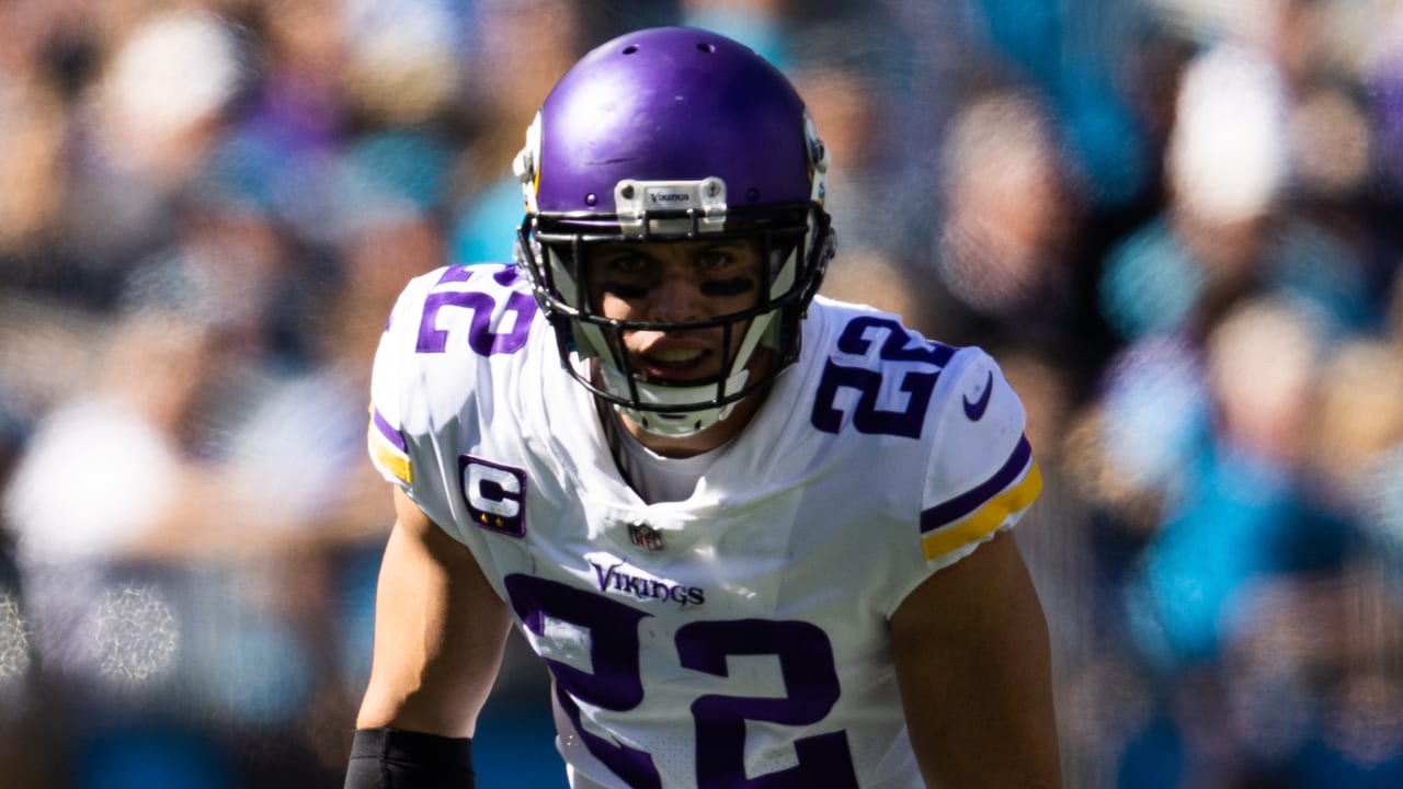 Vikings' Harrison Smith sits out Sunday while on COVID-19 list