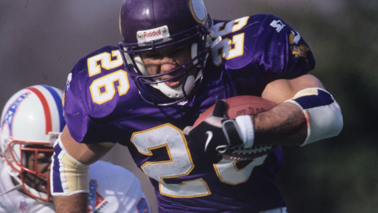 Throwin' it Back to '98: Vikings Have Record Day in Music City