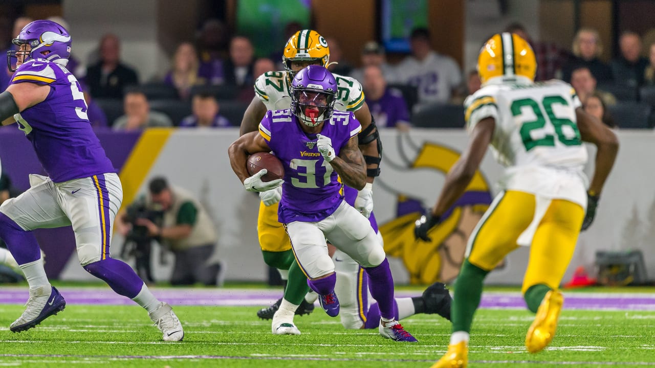 Vikings Re-Sign Ameer Abdullah