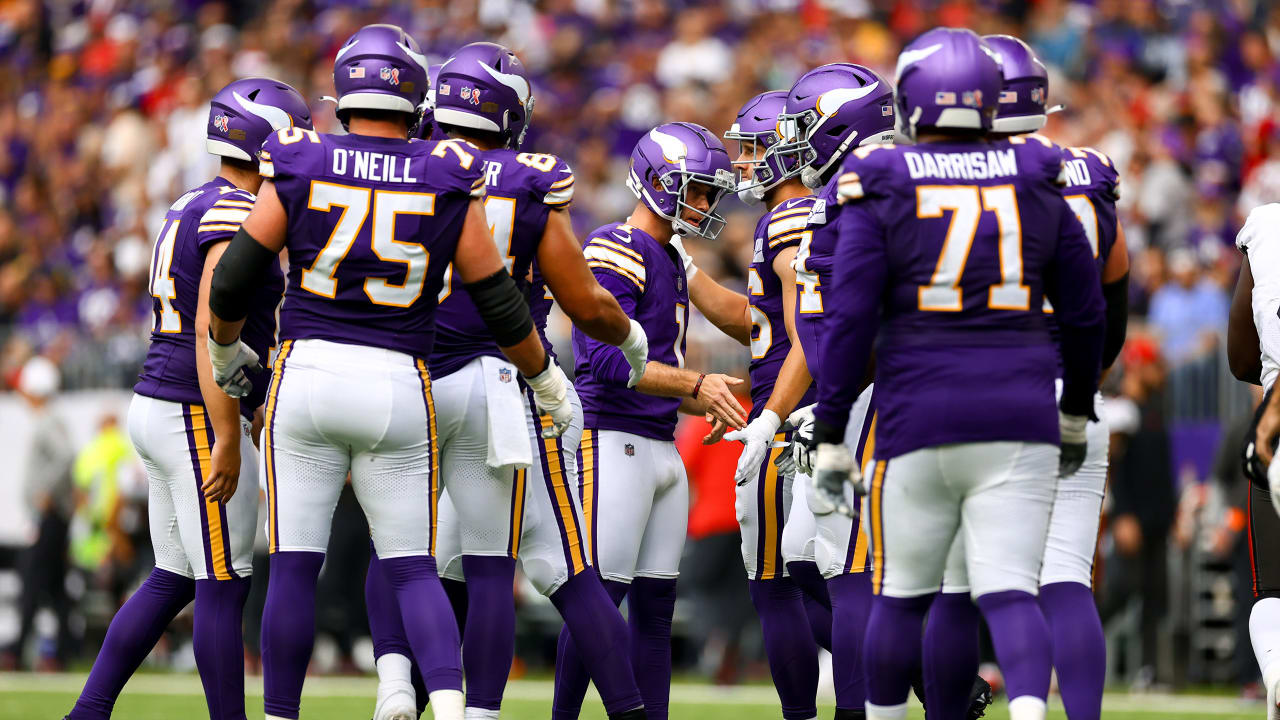 Vikings Drop After Opening Loss to Buccaneers