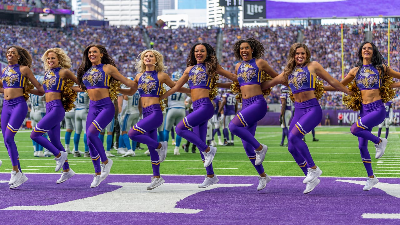 Minnesota Vikings Cheerleaders Gameday Photos Regular Season Week 5