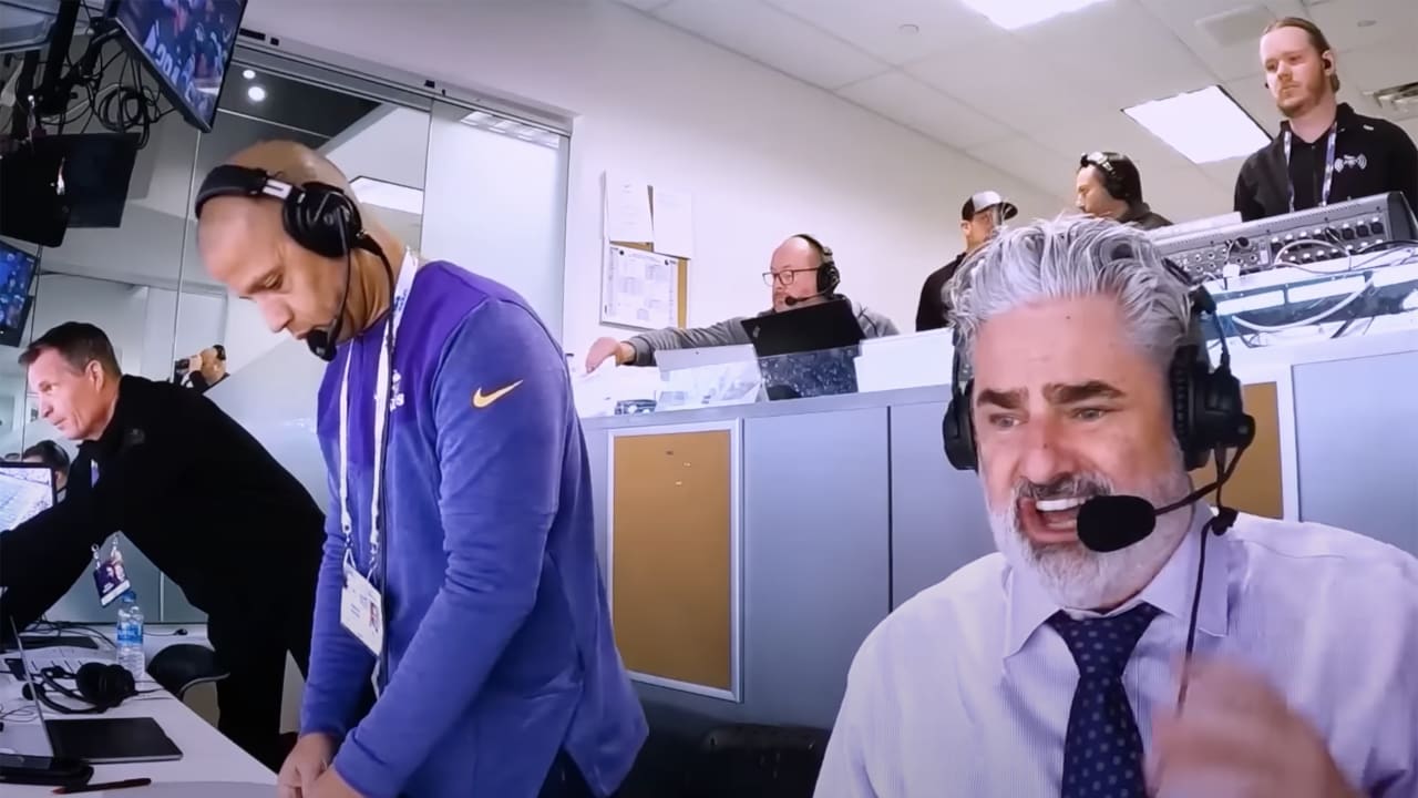 NFL & FOX 9 Highlight Vikings Game Day Entertainment Team