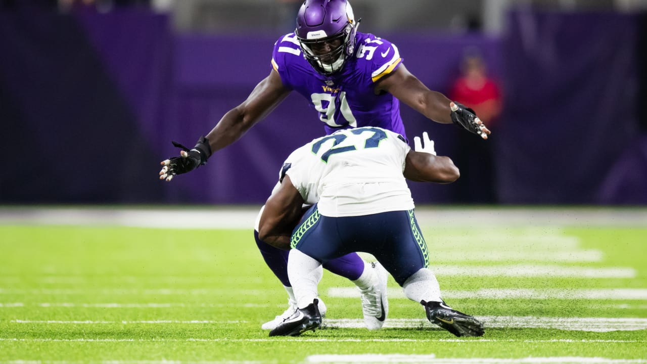 Weatherly Bringing New Attitude to Vikings Defensive Line