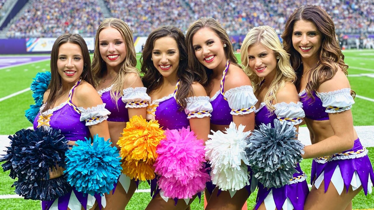 Vikings Pro Bowl Cheerleader Karen Shares Her Once-in-a-Lifetime