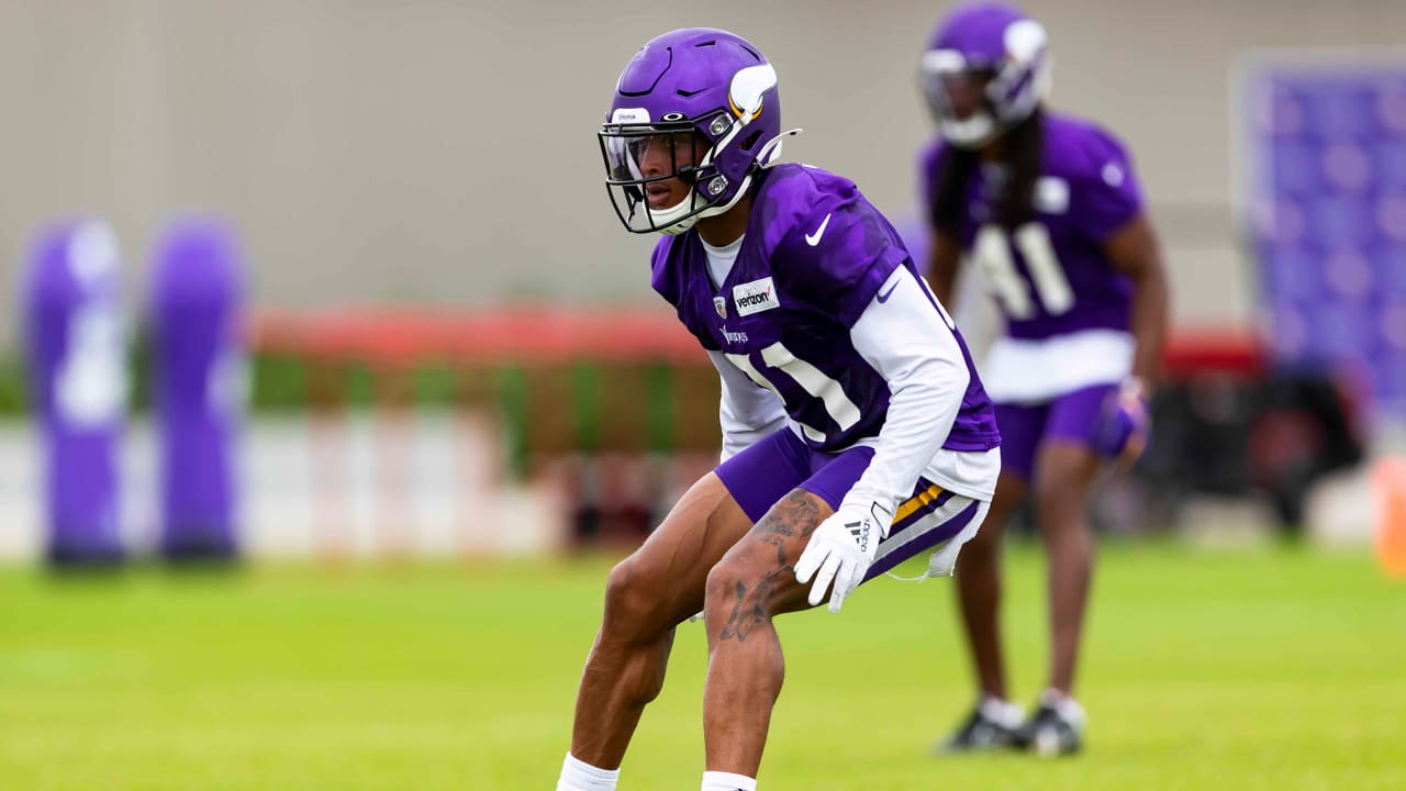 Minnesota Vikings cornerback Mike Hughes out for season with torn