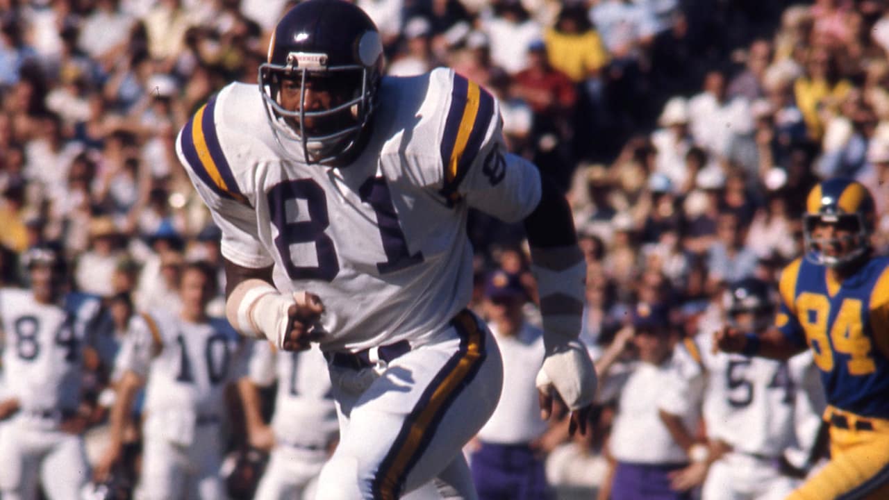 Carl Eller  Nfl football players, Minnesota vikings football, Vikings  football