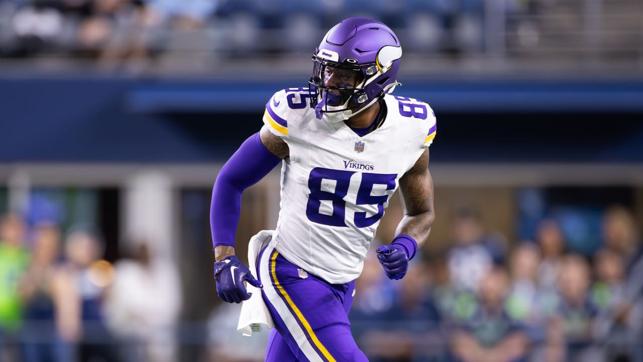 NFL world reacts to huge Vikings news