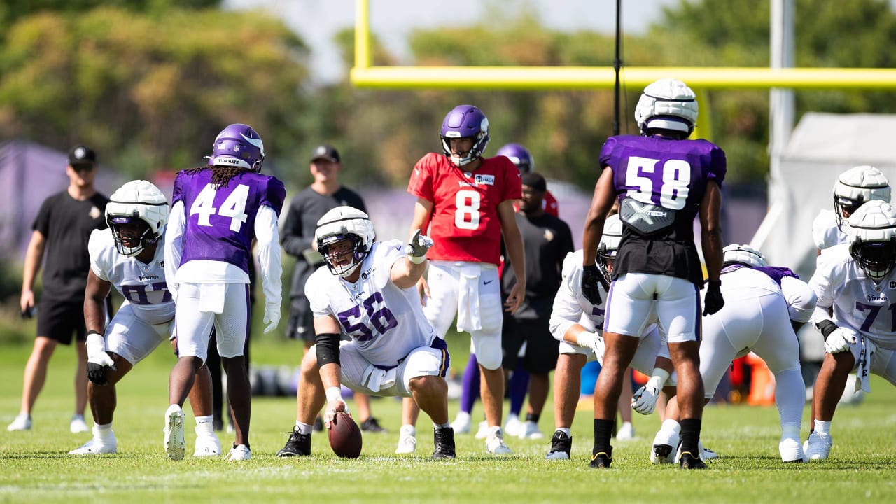 On the NFL: Vikings executed Dalvin Cook's screen-turned-TD to perfection,  with Ezra Cleveland leading the way