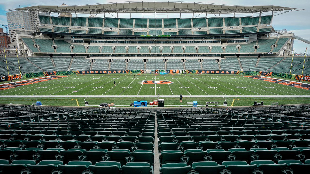 Cincinnati Bengals wide receiver Ja'Marr Chase Sees Paul Brown Stadium for  the First Time - Sports Illustrated Cincinnati Bengals News, Analysis and  More