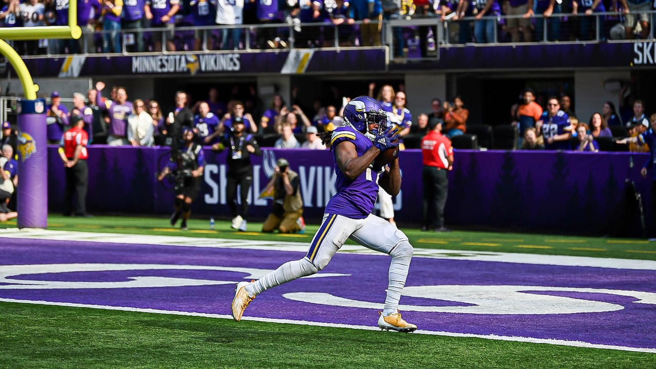 Minnesota Vikings wide receiver K.J. Osborn celebrates a touchdown News  Photo - Getty Images