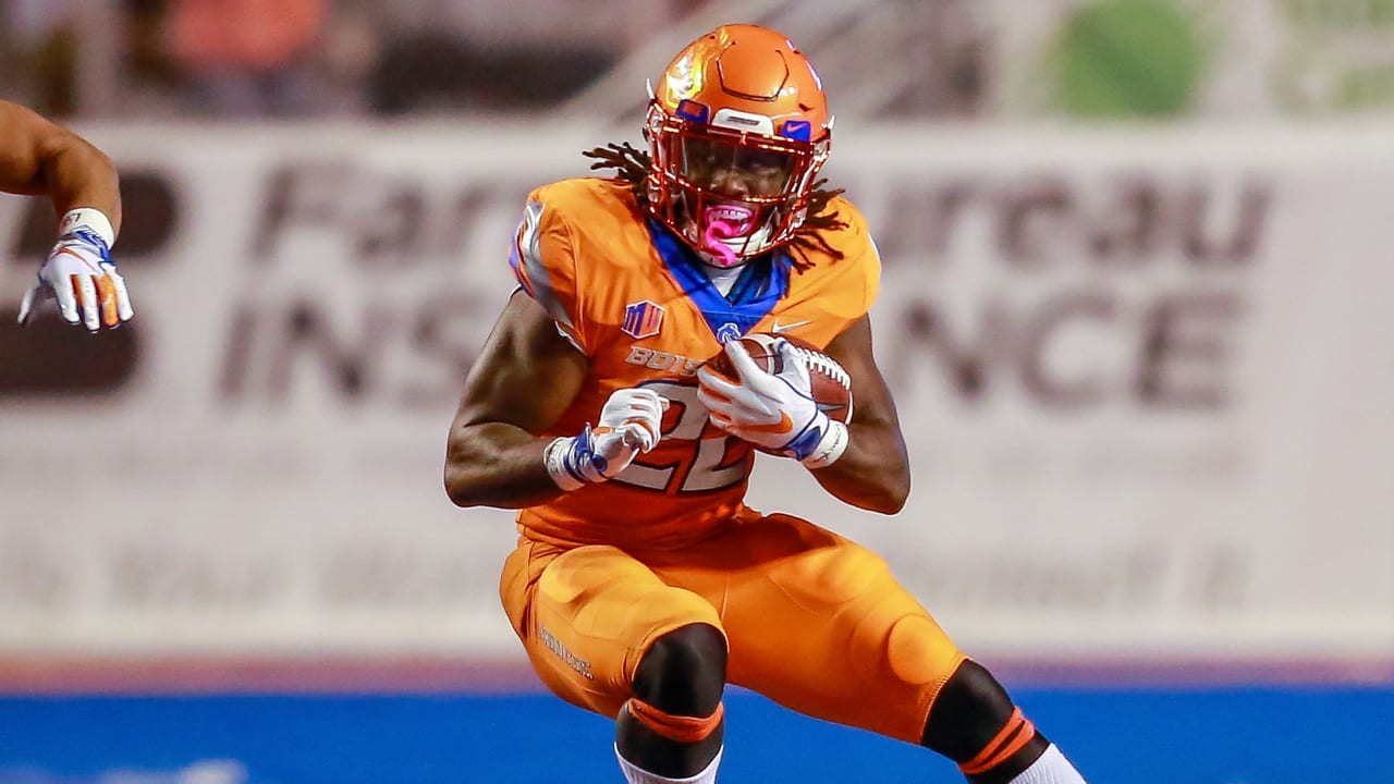 BOISE, ID - OCTOBER 21: Boise State Broncos running back Alexander Mattison  (22) shows some frustration after running out of bounds during the regular  season game between the Wyoming Cowboys verses the