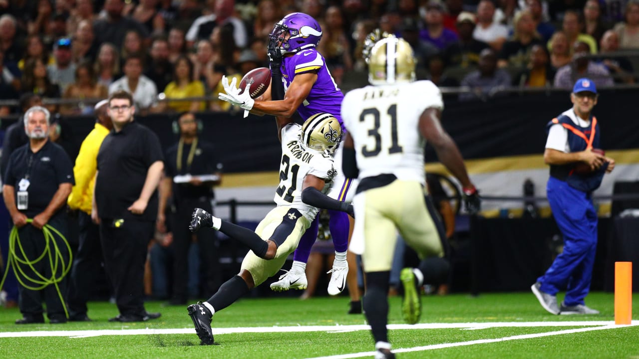 Vikings rookie TE Irv Smith has 'special' debut on birthday in
