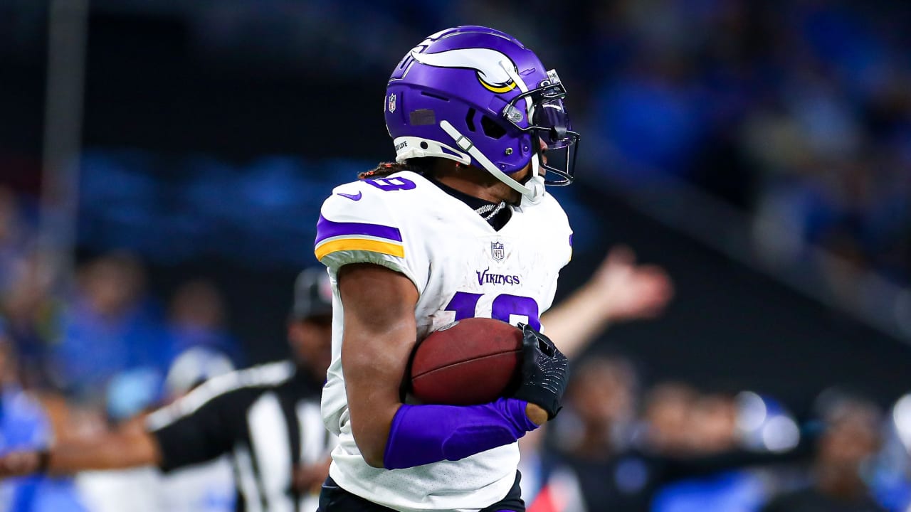 Can't-Miss Play: Minnesota Vikings wide receiver Justin Jefferson's insane  body adjustment nets 38-yard catch down sideline