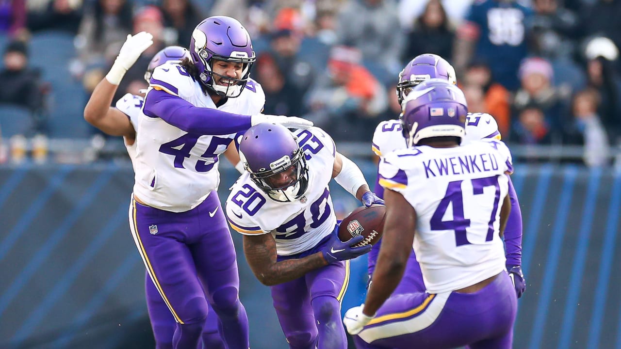 D.J. Wonnum returns Bryce Young's fumble for a Vikings TD - Stream