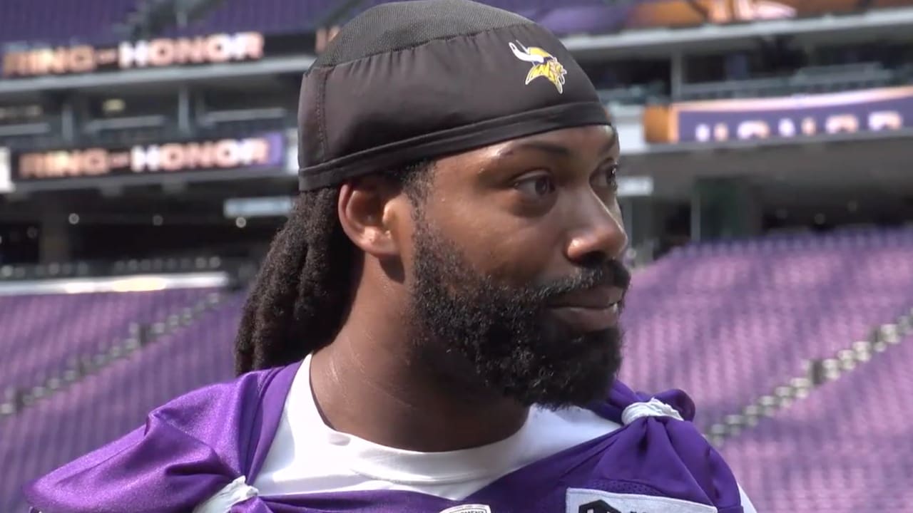 The Za'Darius Smith saga ends with him wearing the wrong purple - Baltimore  Beatdown