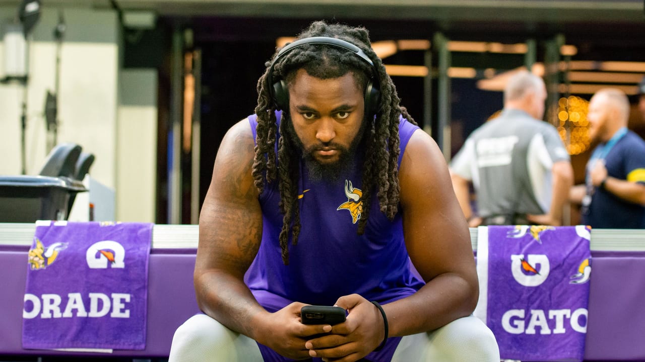 Indianapolis Colts' player of the game vs. Vikings: DE Ben Banogu