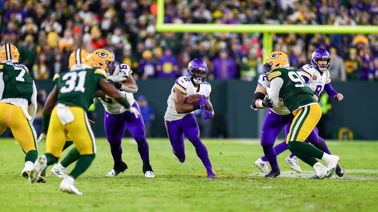 NFC Playoff Picture: Vikings Drop to No. 3 Seed Before Regular-Season Finale